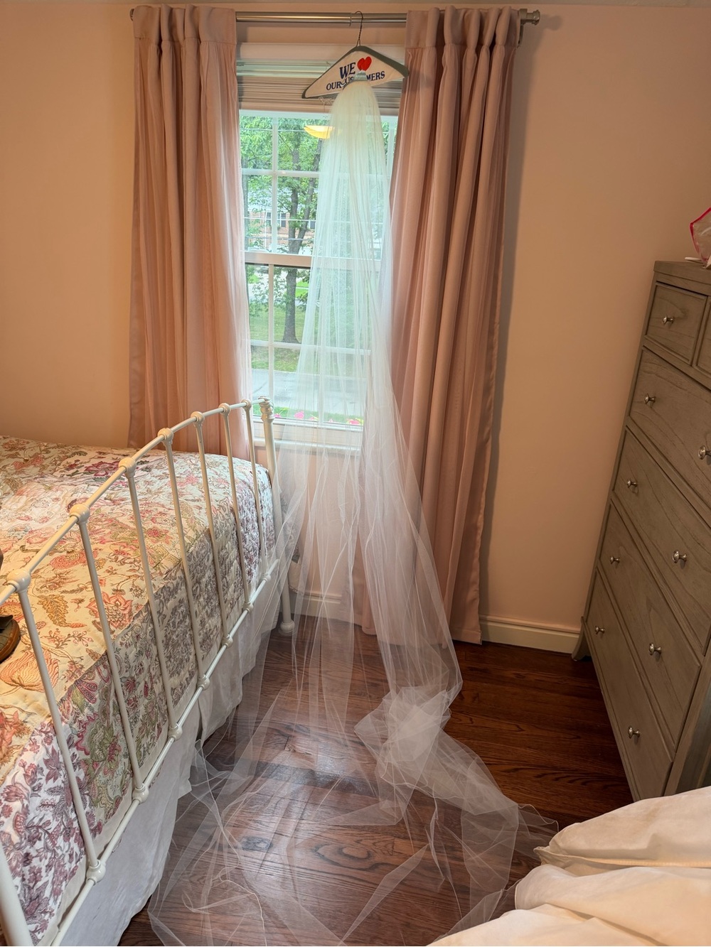 Delicate White Tulle Hair Canopy Veil for Women